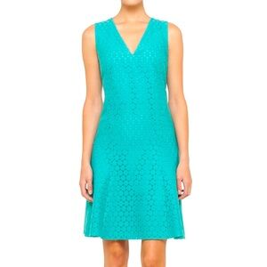 AKRIS PUNTO V-Neck Lace Overlay Dress